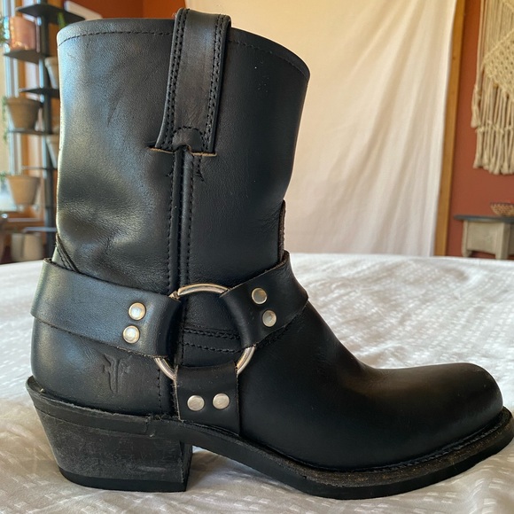 Frye 8R Harness Boots - Picture 10 of 16